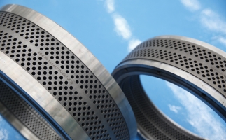 顆粒機(jī)廠家告訴你什么情況下木屑顆粒機(jī)該換模具了？